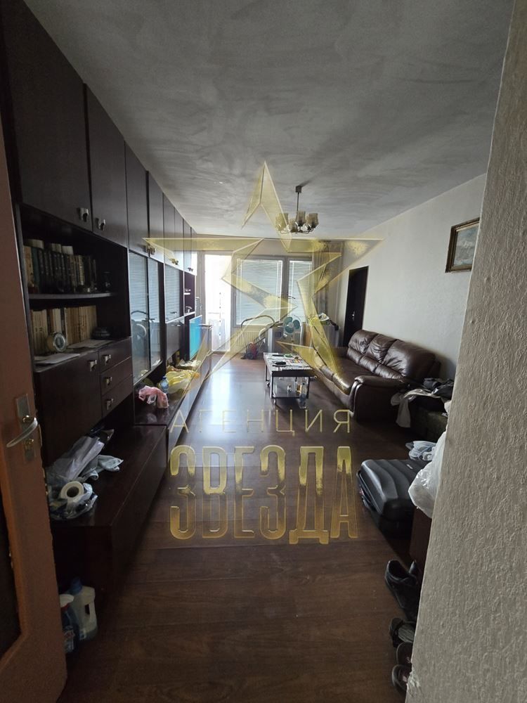 Продава се Тристаен апартамент в Пловдив, Гагарин - 92 кв.м за 1359 €/кв.м - Снимка #4
