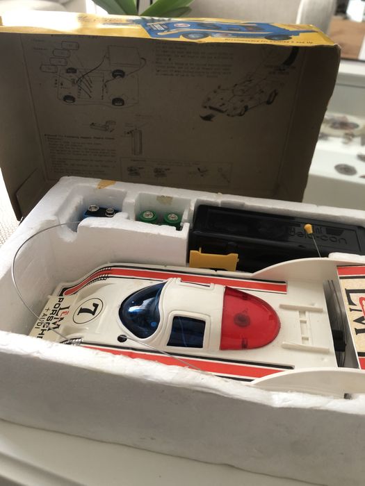 Стара играчка Младост