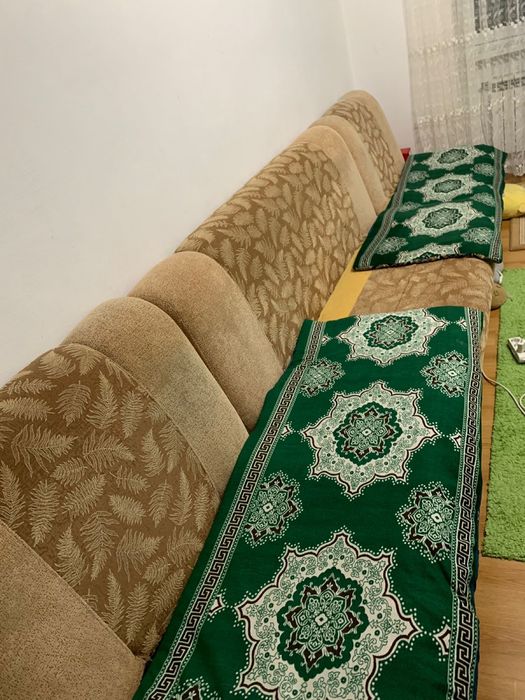 Отдам бесплатно мягкую мебель. Самовывоз с района цирка.