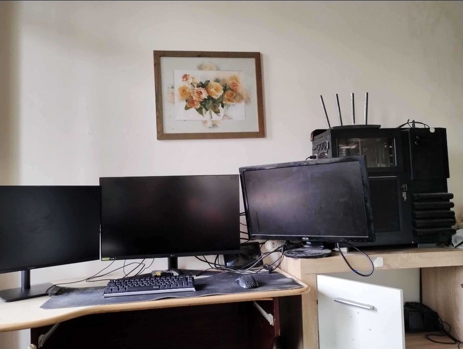 СПЕШНО! Много добър, мощен и поддържан компютър