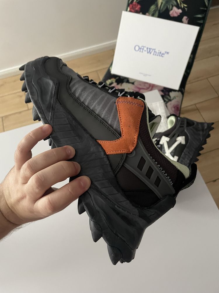 OFF White ODSY Dark Grey