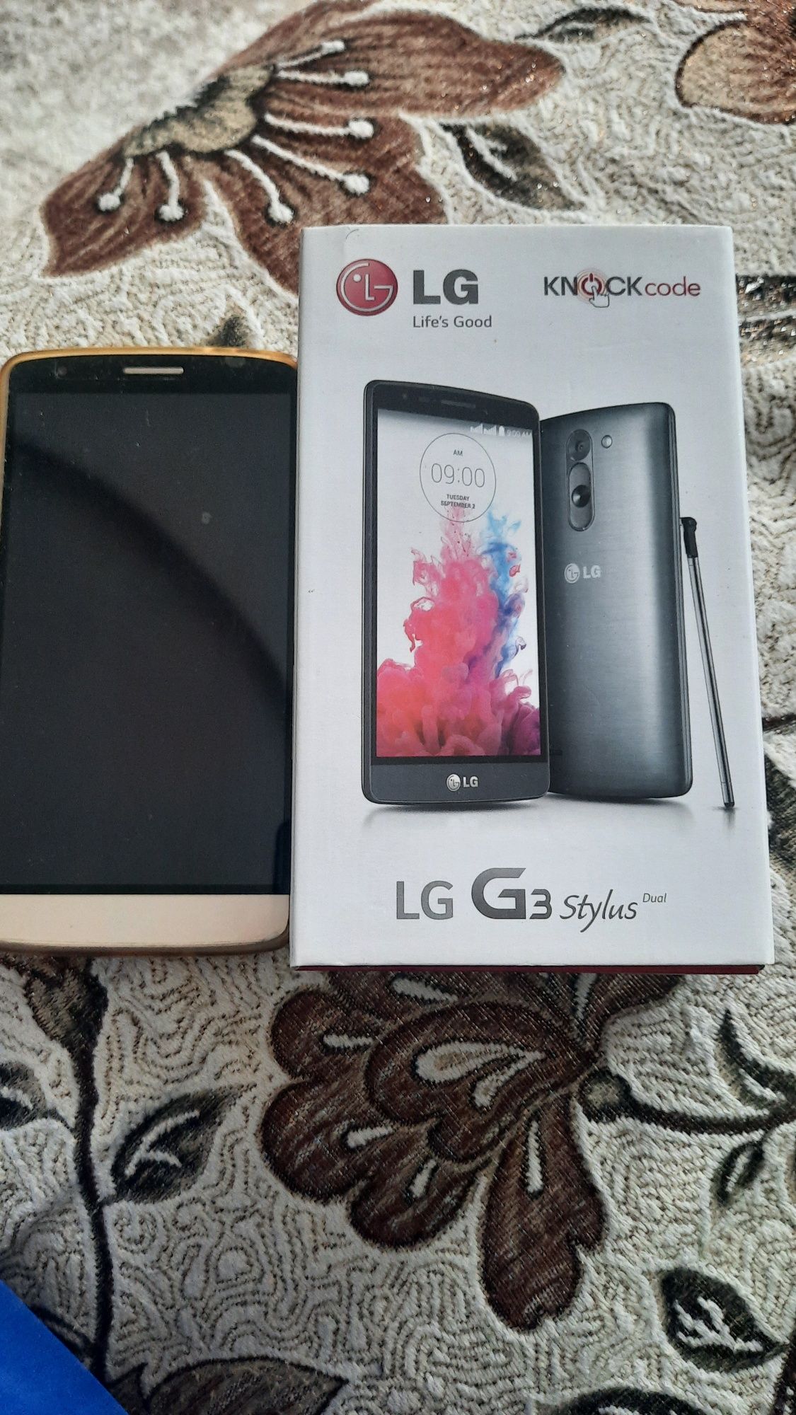 Смартфон LG G3 Stylus