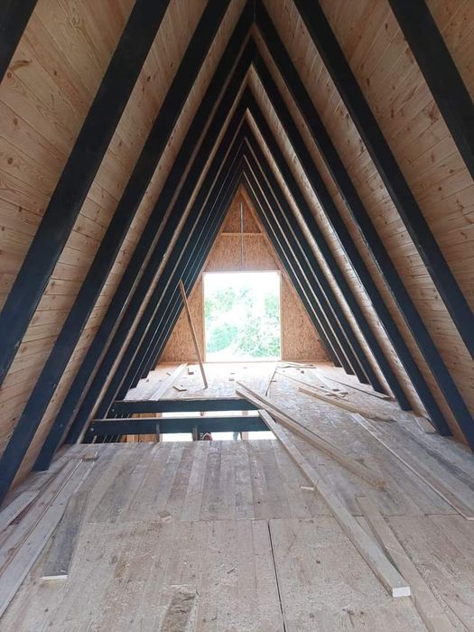 Cabane, foișoare, terase din lemn de calitate superioara