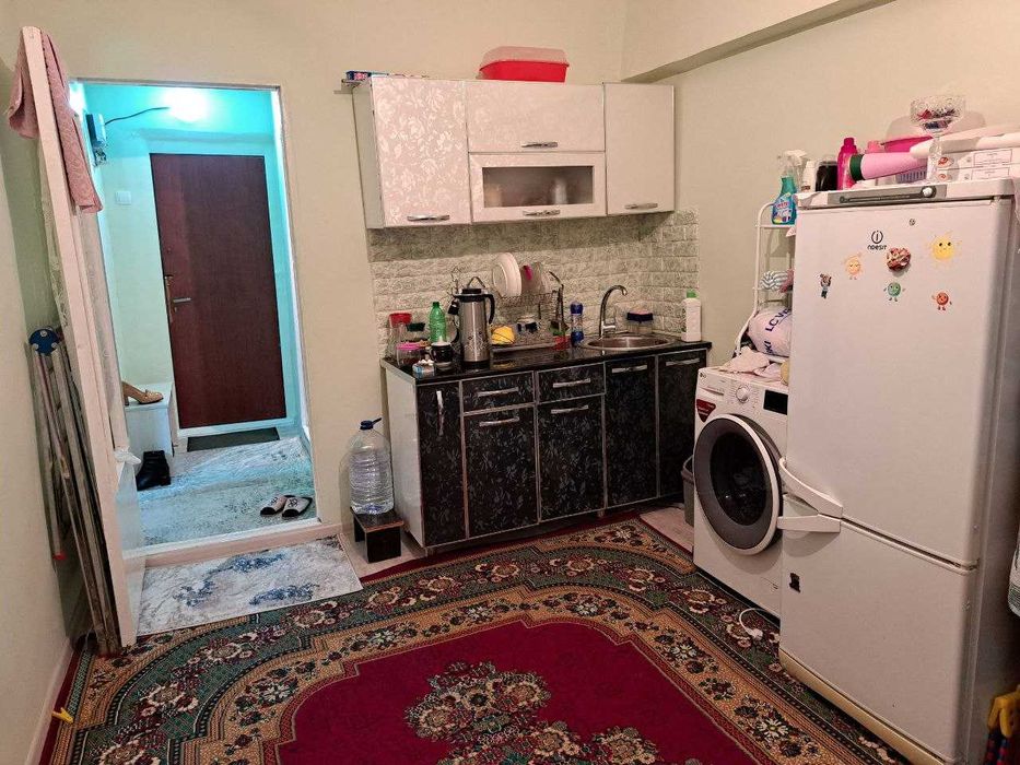 Продаётся квартира 2/1/4 на КараСу 6 бывшего общежития балкон 1×7