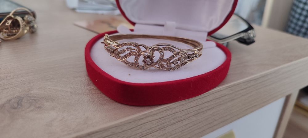 Продам золотой браслет с бриллянтами 583 пробы Московский ювелирный