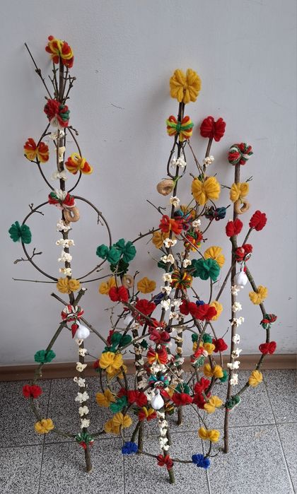 Сурвачки на дрян ръчно изработени