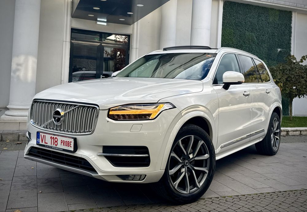 Volvo XC90 D5 AWD Inscription Full Option! Garantie 12 Luni!