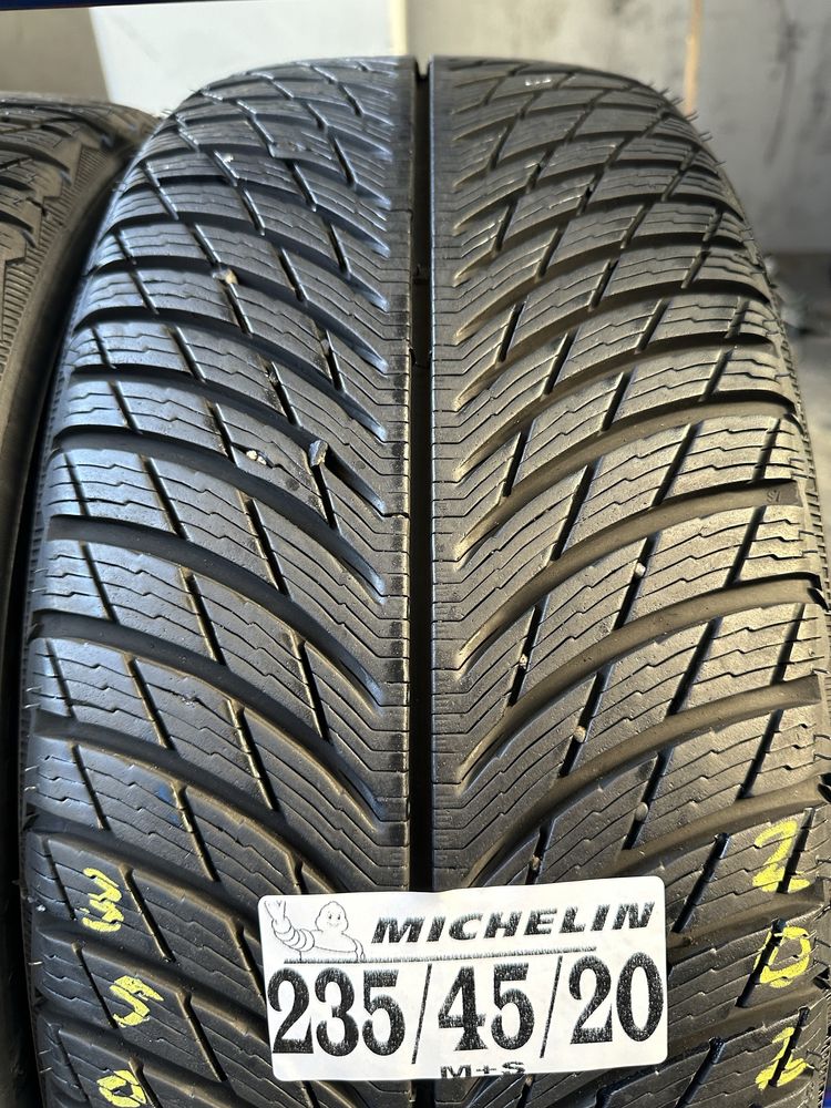 235/45/20 Michelin M+S 2021