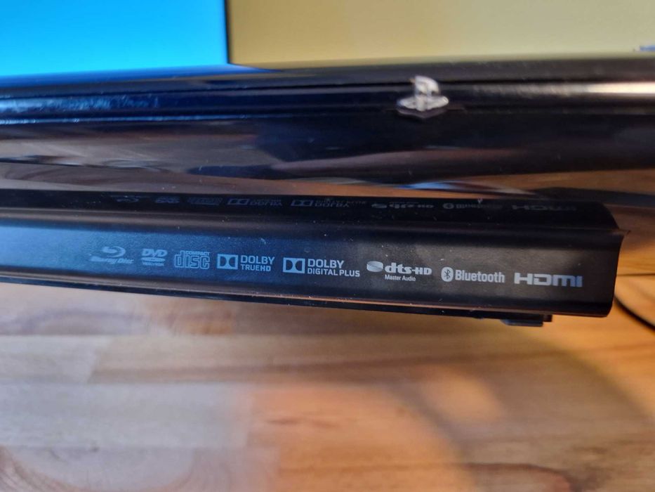 PlayStation 3 500gb ps3 70 игри джойстик плейстейшън