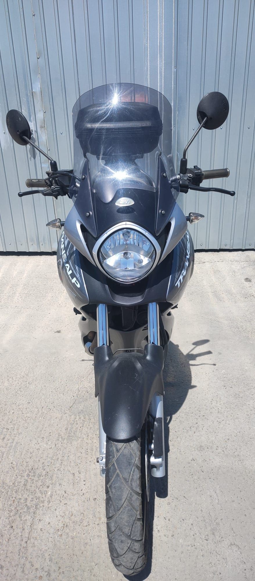 Honda transalp 2009