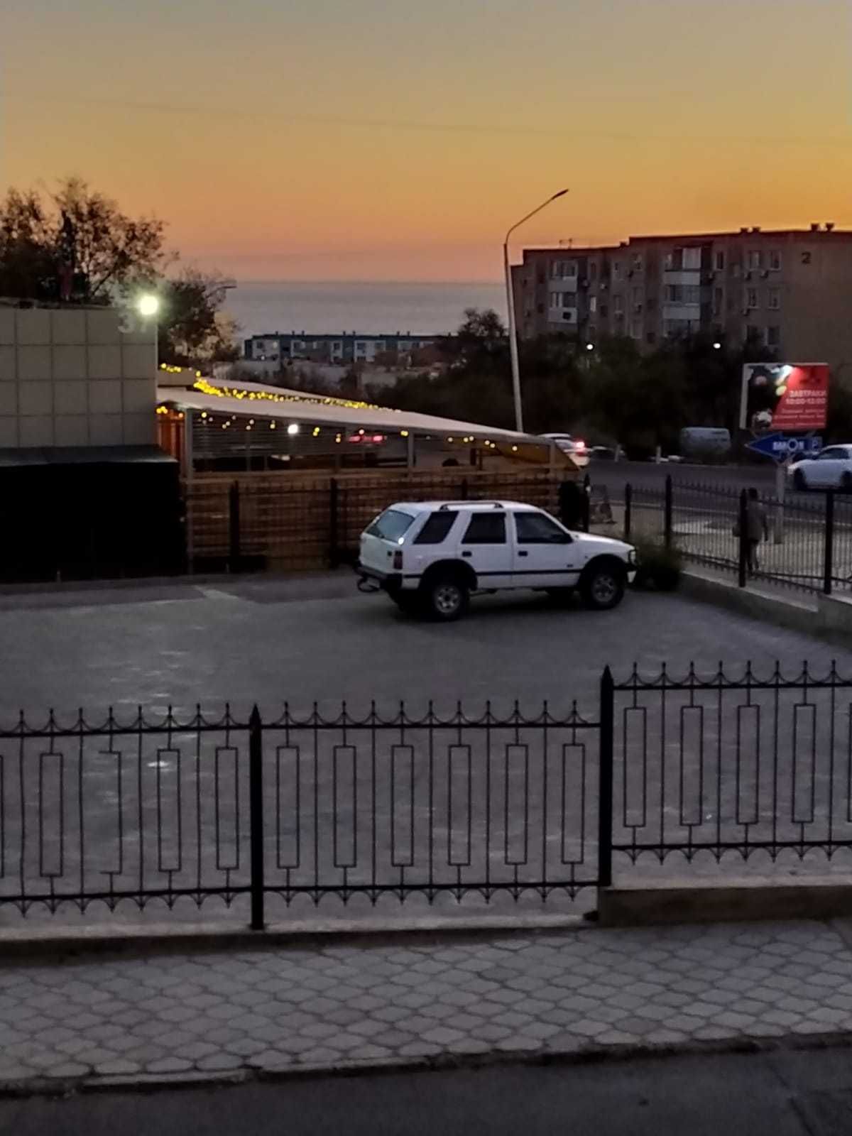 Сдается посуточно 1-кв,9 мкр,14 дом, 1этаж.10000