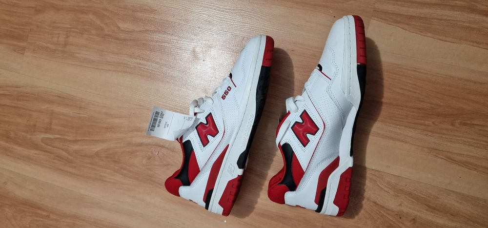 New Balance mărimea 44