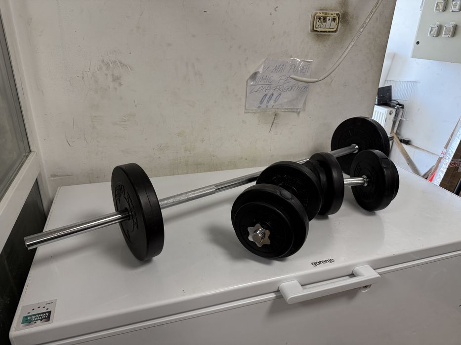 Pachet sala gantere si haltera germany total 30 kg. Pret promo 350 lei