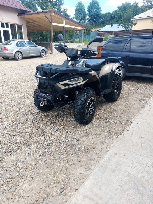 Vând linhai de 300 cc