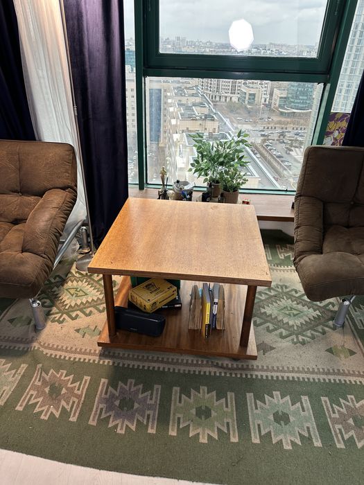 Журнальный ретро столик