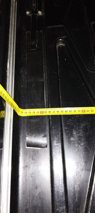 Vând cutie portbagaj Thule