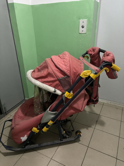 Санки-коляска для ребенка