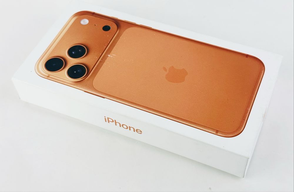 НОВ! Apple iPhone 17 Pro Max 256GB USA Orange Гаранция!