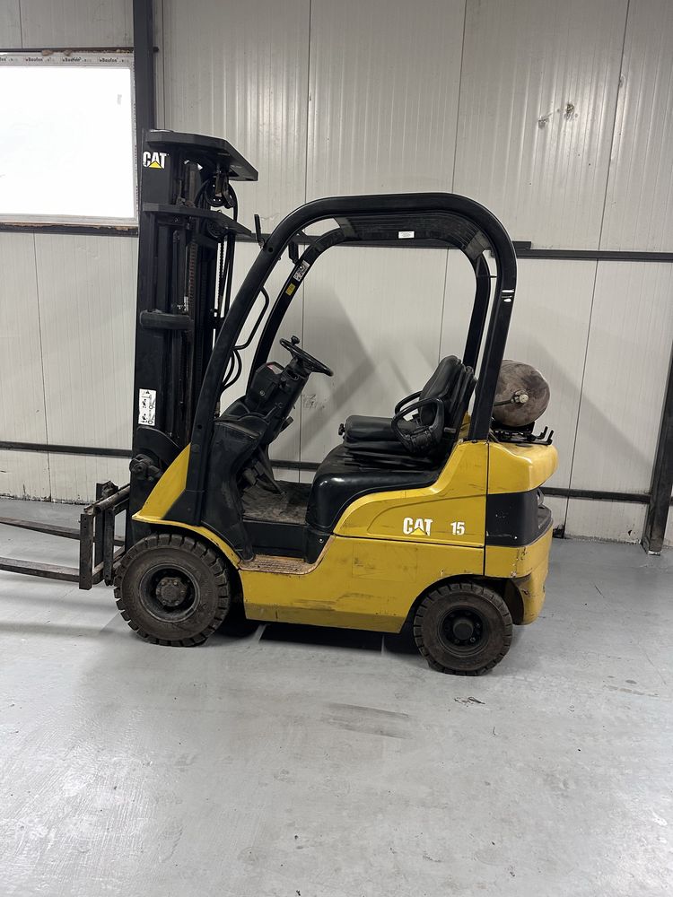 Motostivuitor Caterpillar 1,5 tone Gpl