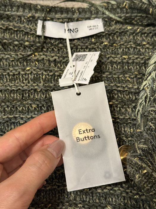 Нова плетена жилетка MANGO