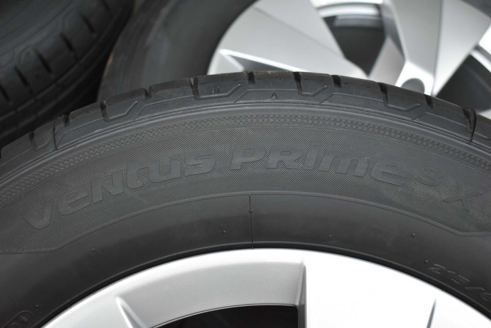 Нови гуми 215/65/17 Hankook