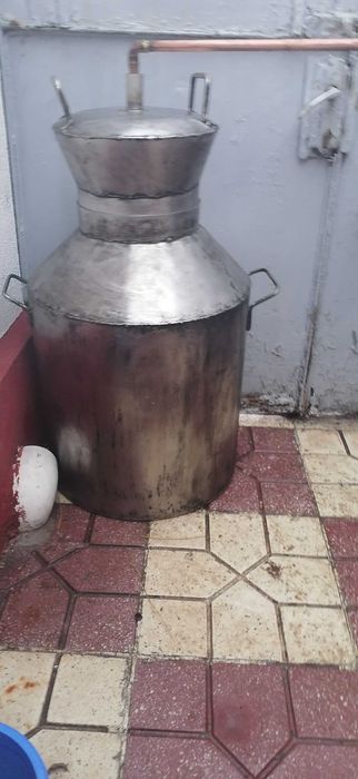 vand  cazan  inox  120  l complet  1500  lei