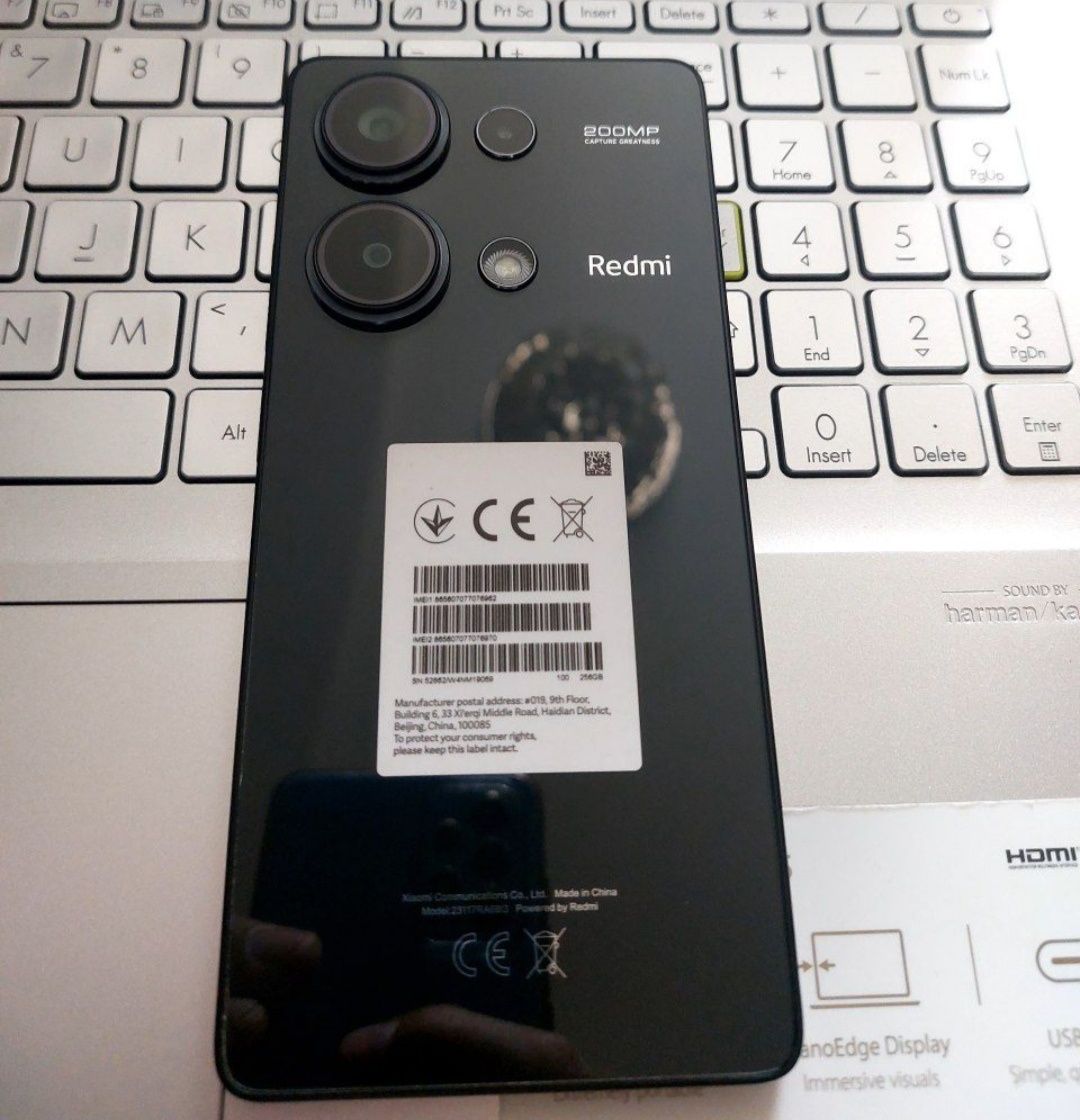 Redmi note 13 pro 8+4/256 xotira sotiladi yangi