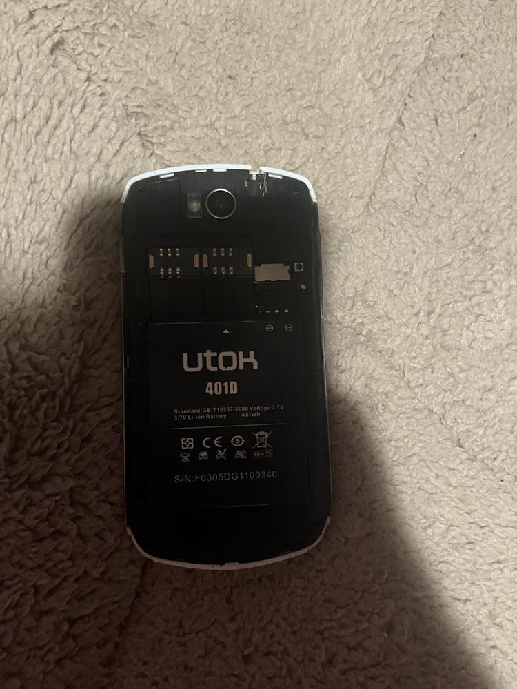 Смарт Телефон Utok 401D