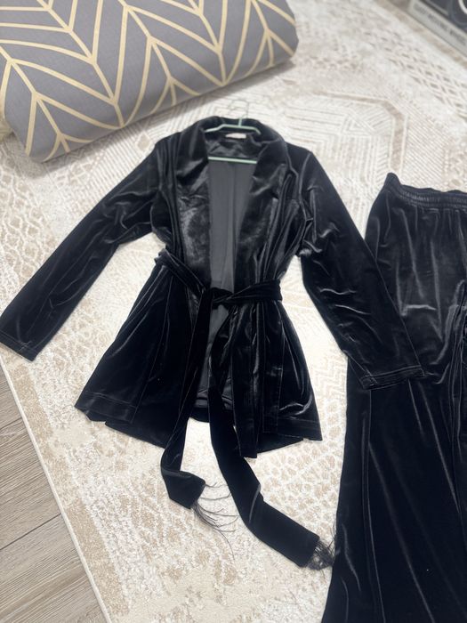 Велюровая двойка в стиле кимоно