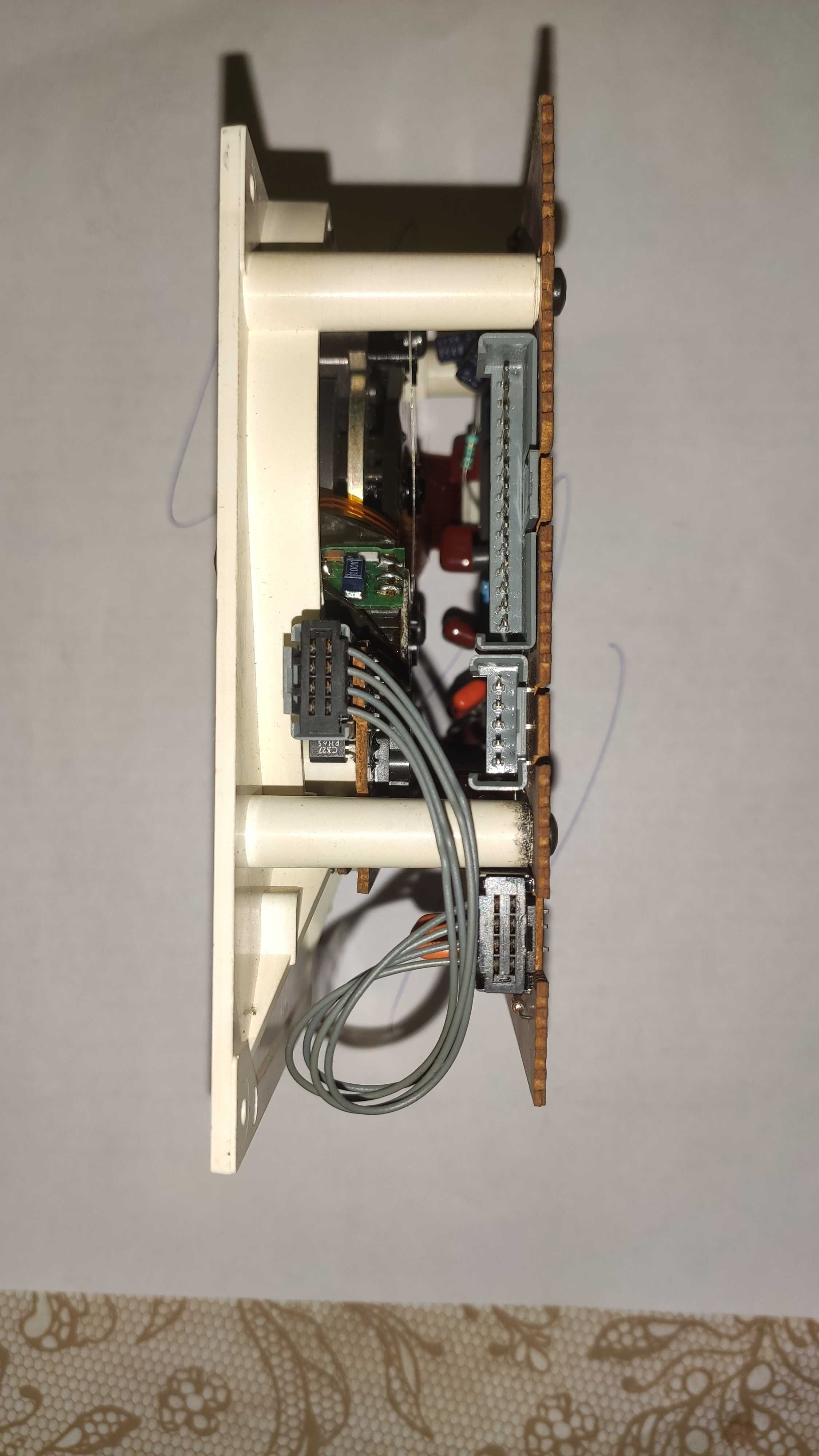 Транспорт Philips CDM 0 и CDM 2/10