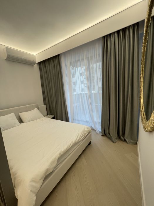 Proprietar / Studio Dublu Cortina North- designer