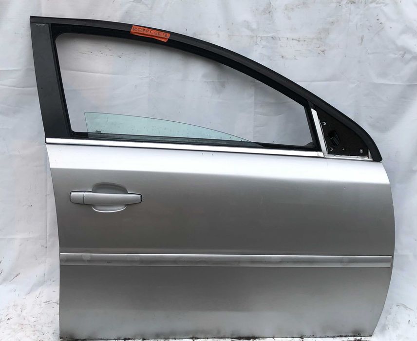 Предна дясна врата Opel Vectra C 2002г
