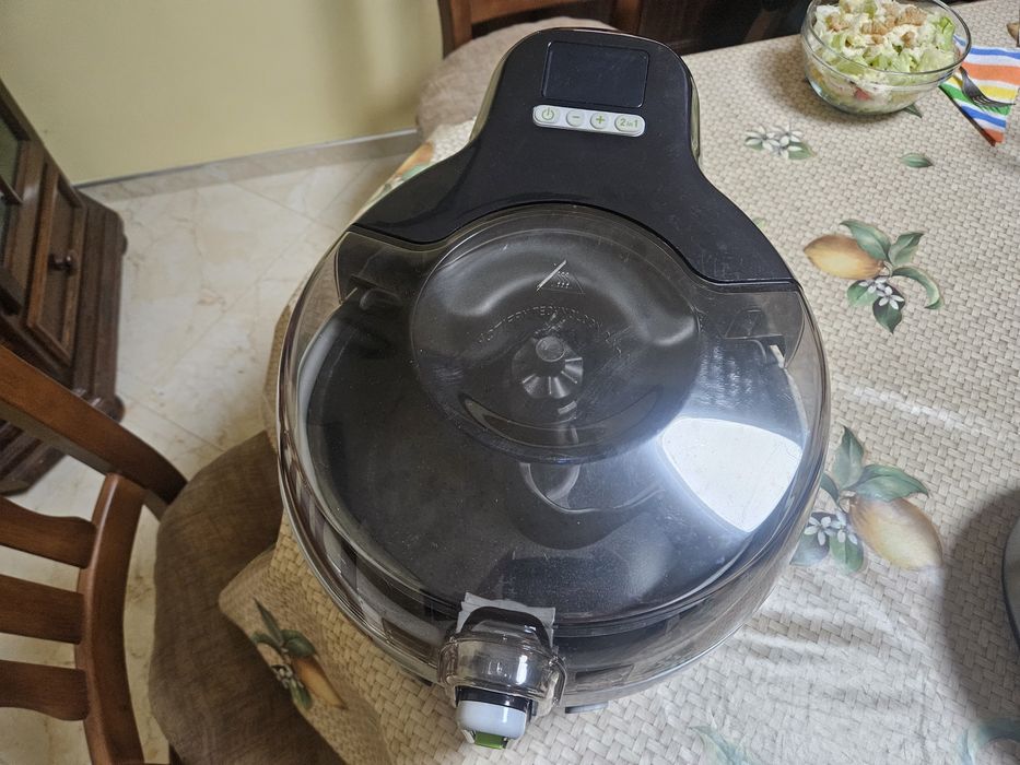 Фритюрник Tefal actifry 2в1