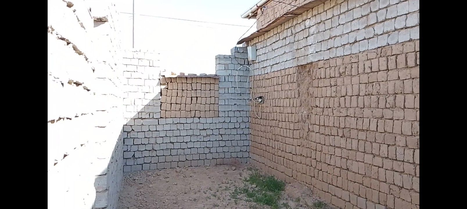 Qurilishi tugallanmagan hovli sotiladi 6 sotix