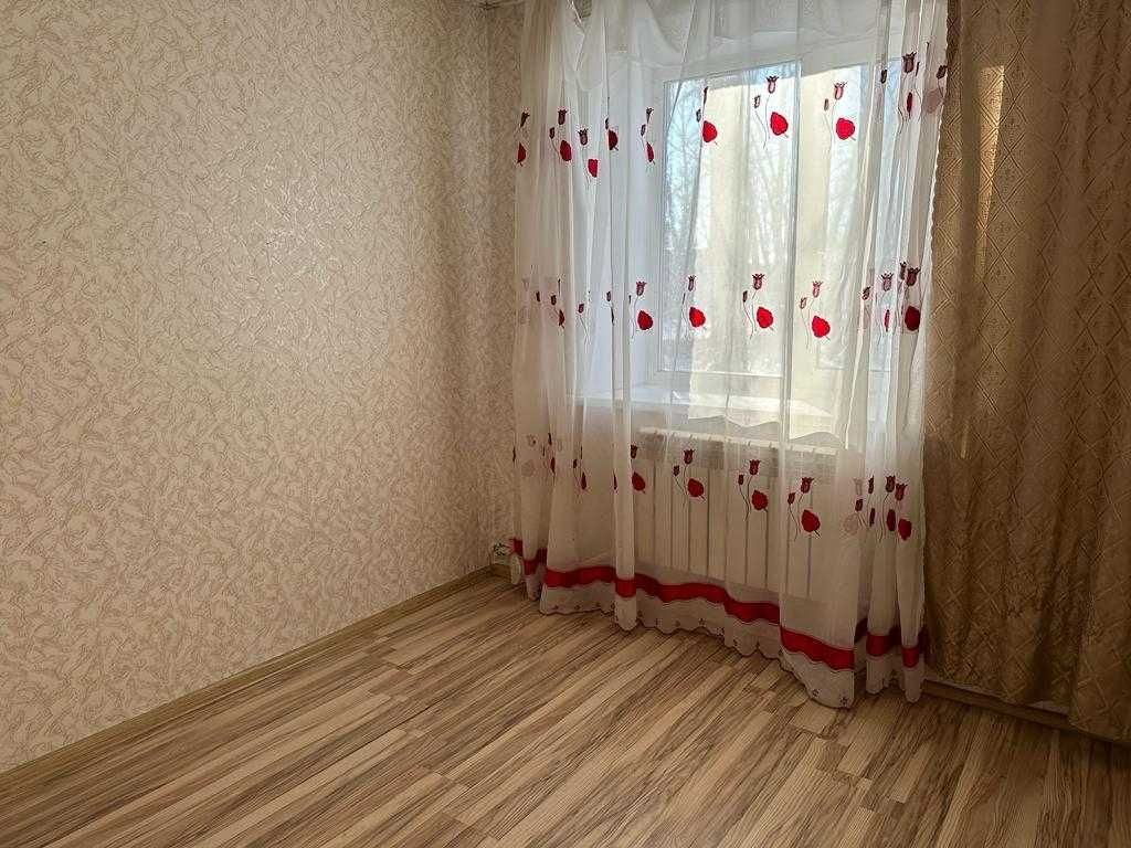 продам 1 комнатную квартиру