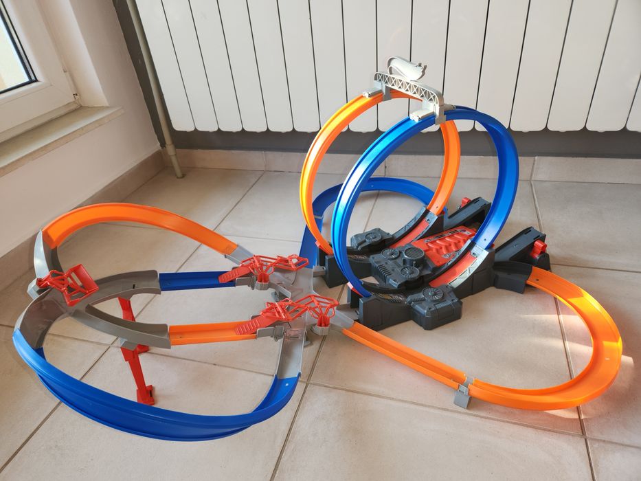 Писти Hot wheels