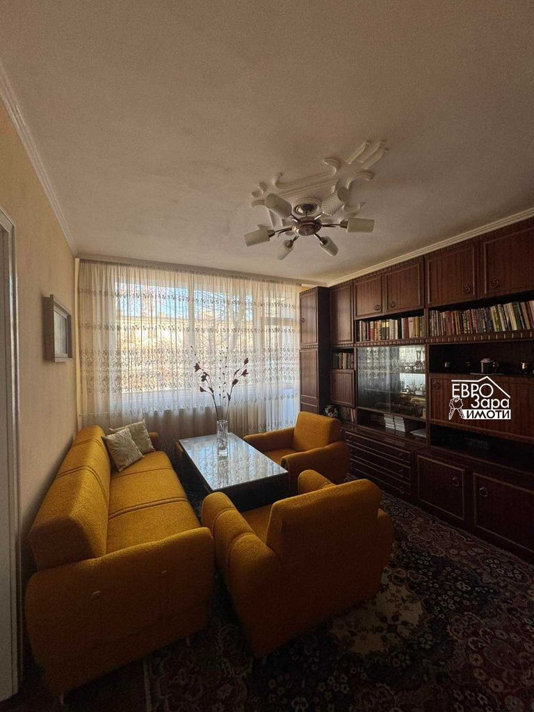 Продава се Многостаен апартамент в Стара Загора, Център - 88 кв.м за 1500 €/кв.м - Снимка #11