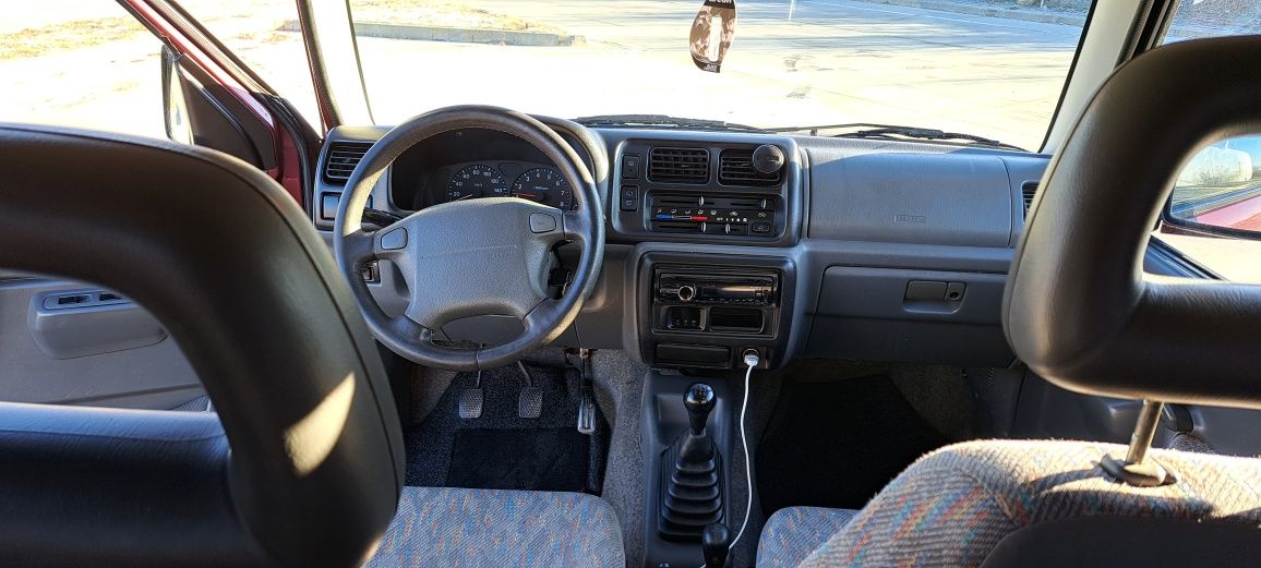 De vanzare suzuki jimny 1.3 16v