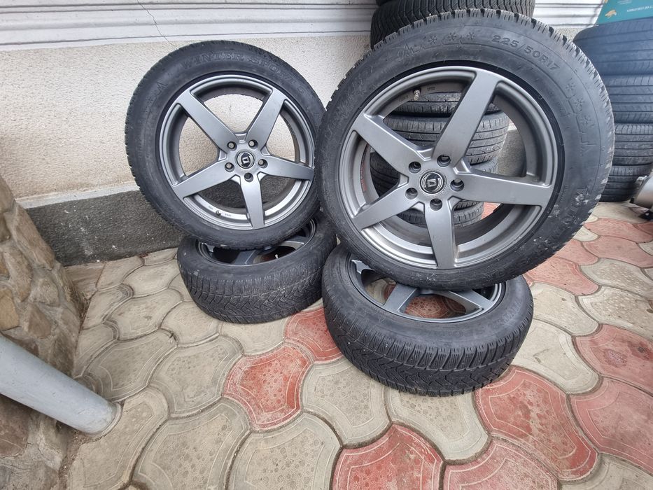 Jante (împreună cu cauciucuri de iarnă) Audi, dimensiuni 225/50 R17