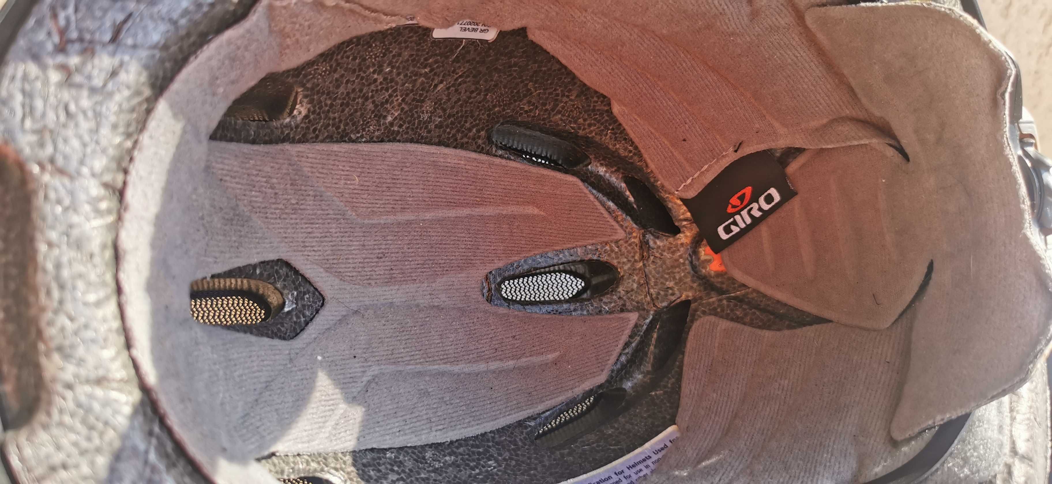 Ски-сноуборд каска GIRO Bevel Ski M
