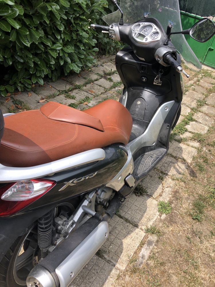 Скутер yamaha x city 2010година