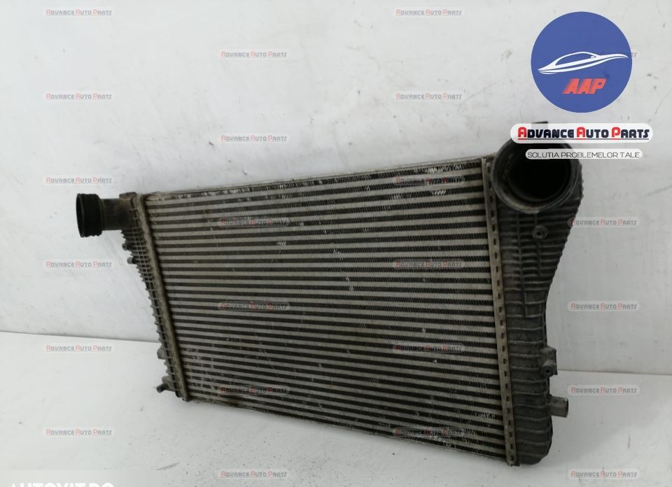 Интеркулер / Intercooler 2.0TDI оригинален Ауди А5 / Audi A5 8T OEM Ор