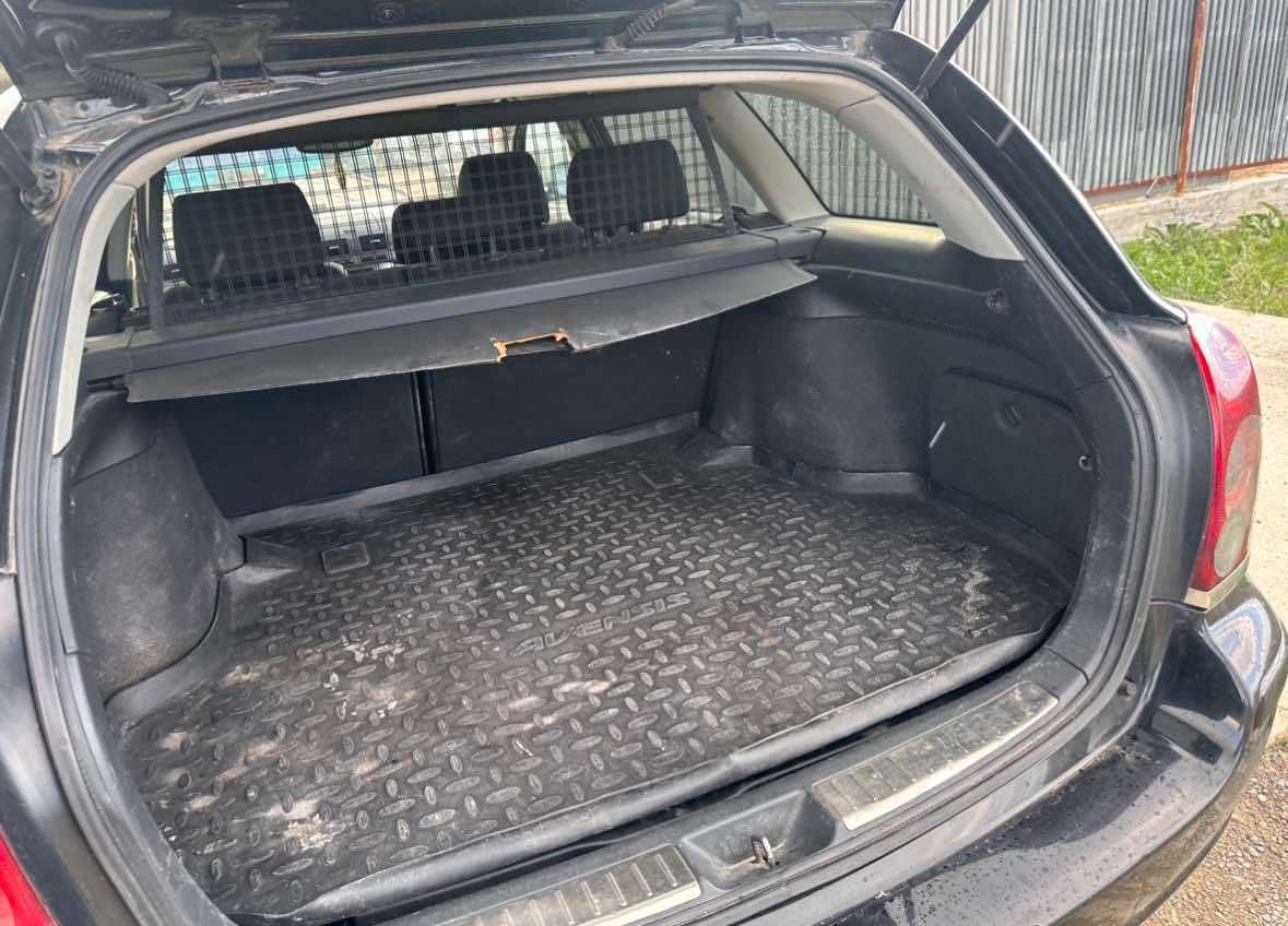 НА ЧАСТИ Toyota Avensis 2.2 177Д-Кат 2007г Facelift ПЕРФЕКТНИ ДЮЗИ !