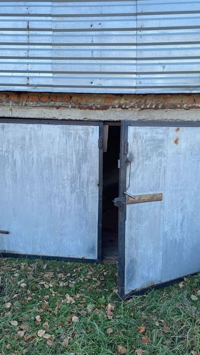 Продам гараж в Боровом