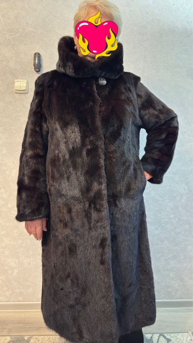 Продам норковую шубу