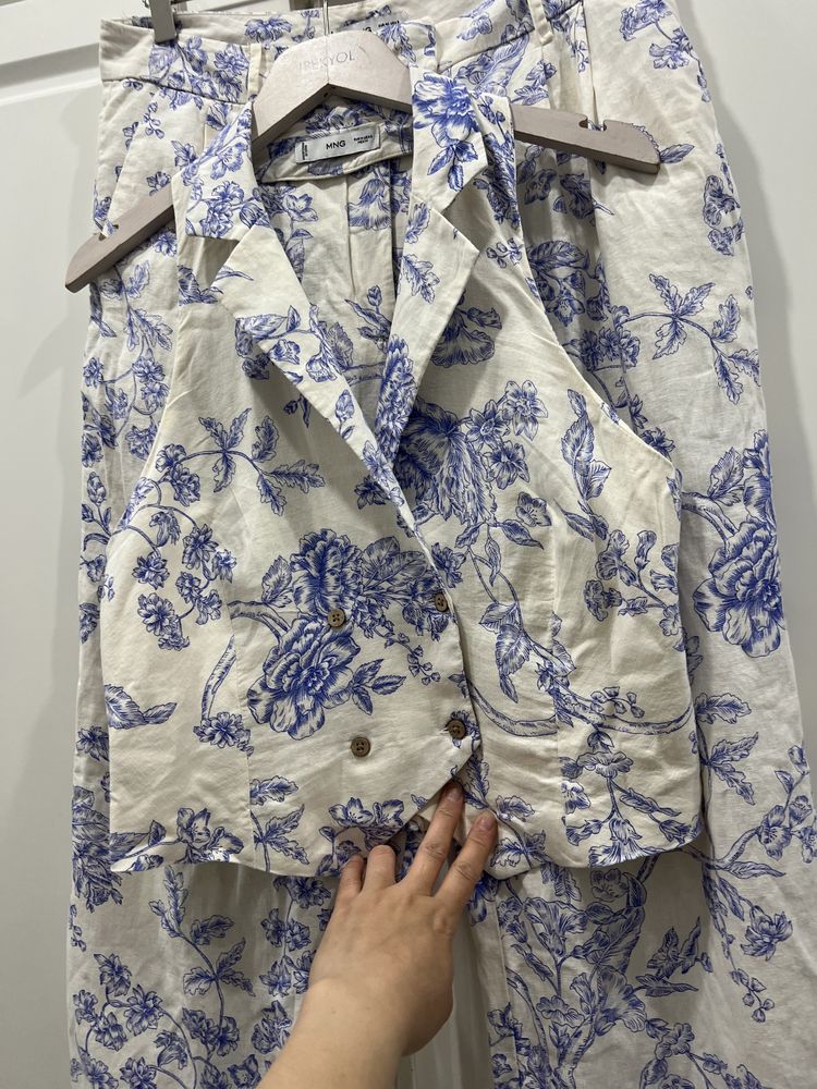 Одежп mango zara