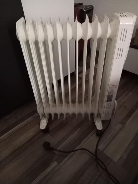 Calorifer aproape nou