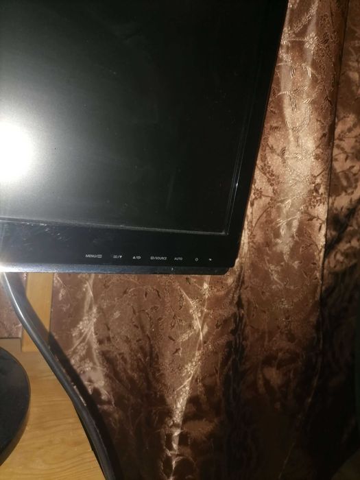 Монитор samsung HDMI 60hz 27 инча 1080p