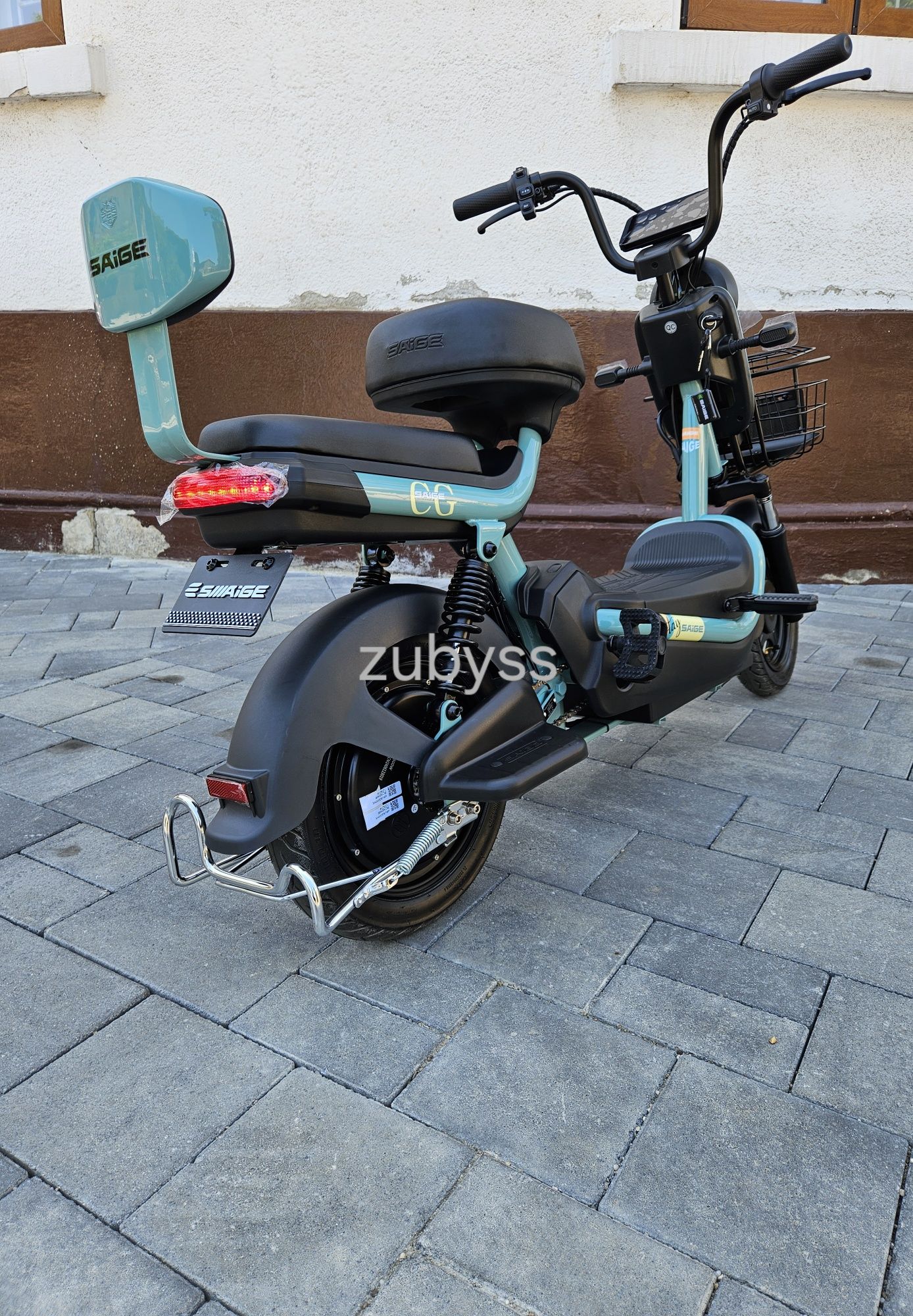 Scuter Electric fara permis și fara inmatriculare Saige 20Ah 500W
