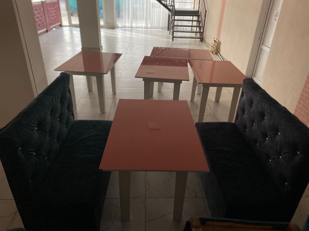 Стол из ламината